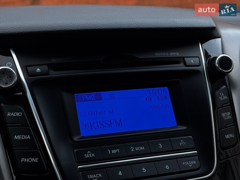 Универсал Hyundai i30 2015 в Белогородке фото 25 Универсал Hyundai i30 2015 в Белогородке