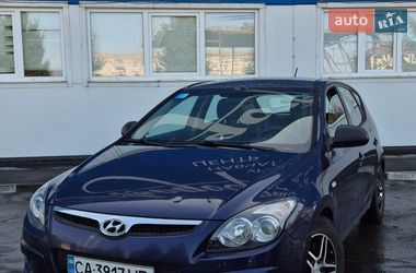 Хэтчбек Hyundai i30 2008 в Богуславе