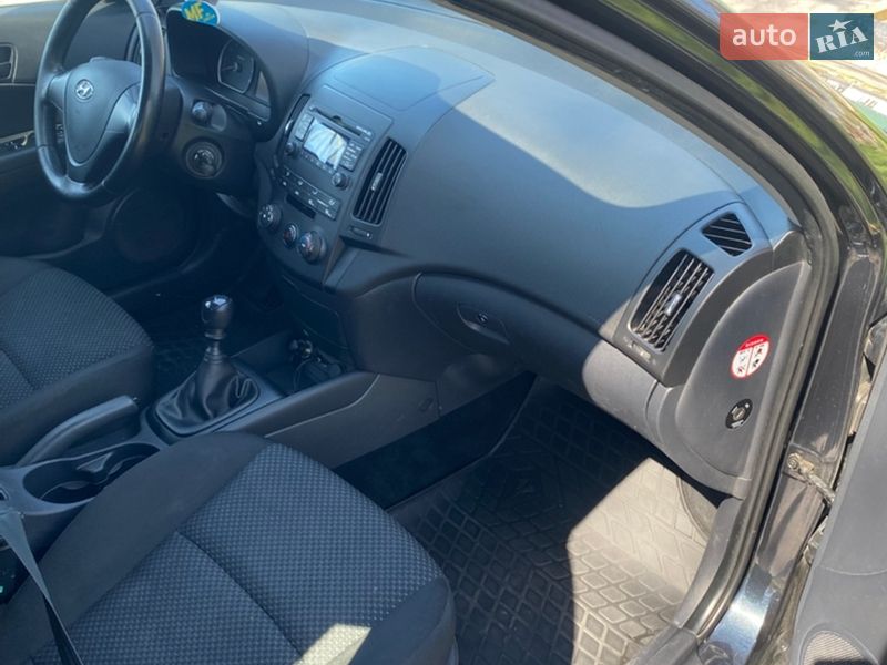 Хэтчбек Hyundai i30 2009 в Александрие