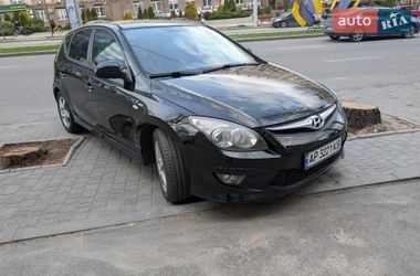 Хэтчбек Hyundai i30 2011 в Запорожье