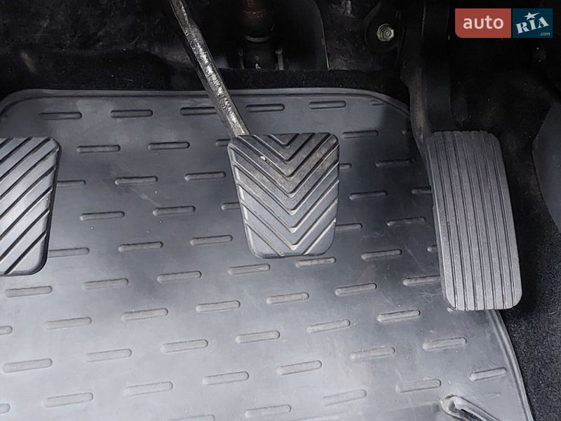 Хэтчбек Hyundai i30 2010 в Николаеве