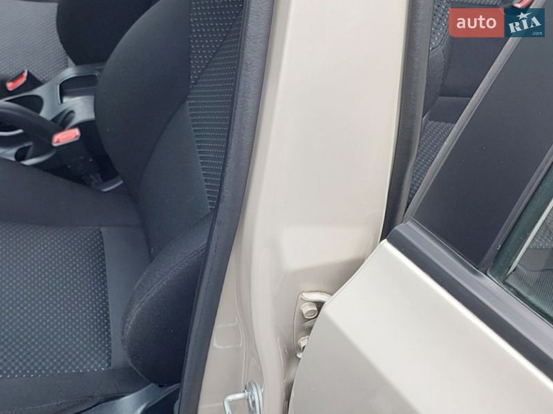 Хэтчбек Hyundai i30 2010 в Николаеве