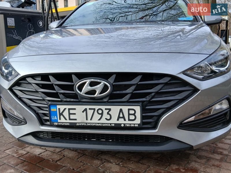 Хэтчбек Hyundai i30 2023 в Днепре фото 12 Хэтчбек Hyundai i30 2023 в Днепре