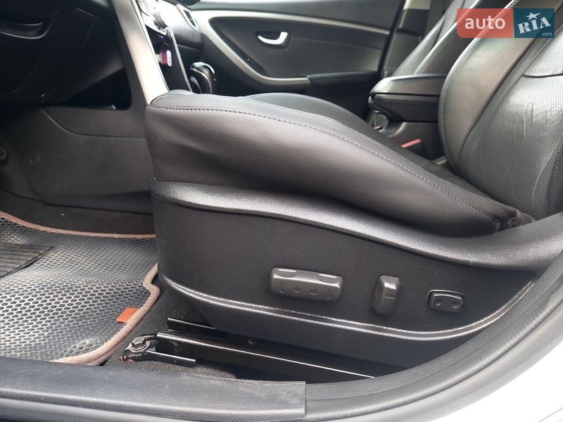 Хетчбек Hyundai i30 2012 в Одесі