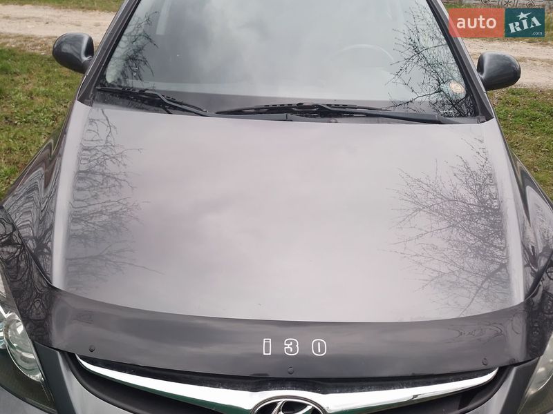 Универсал Hyundai i30 2010 в Каменец-Подольском фото Универсал Hyundai i30 2010 в Каменец-Подольском