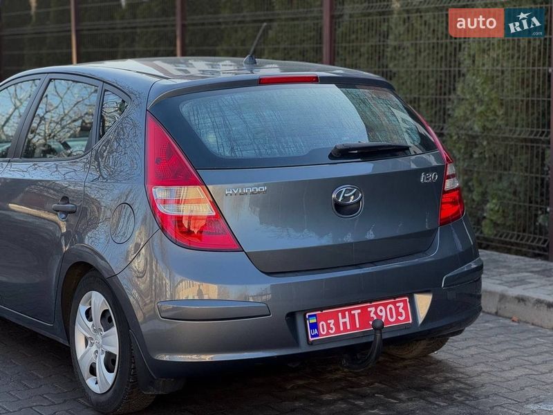 Хэтчбек Hyundai i30 2009 в Вознесенске