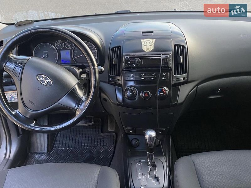 Хэтчбек Hyundai i30 2008 в Одессе