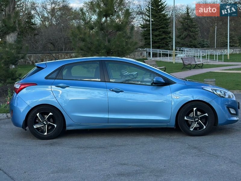Хэтчбек Hyundai i30 2013 в Горишних Плавнях фото 4 Хэтчбек Hyundai i30 2013 в Горишних Плавнях