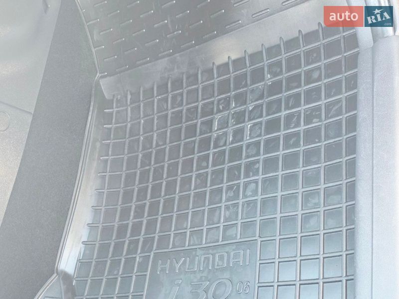 Хэтчбек Hyundai i30 2011 в Киеве фото 55 Хэтчбек Hyundai i30 2011 в Киеве