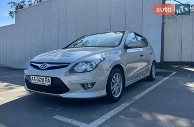 Хетчбек Hyundai i30 2011 в Києві