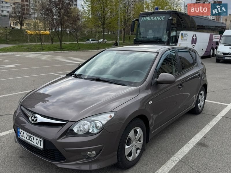 Hyundai i30 2011