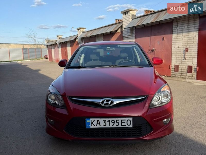 Hyundai i30 2011