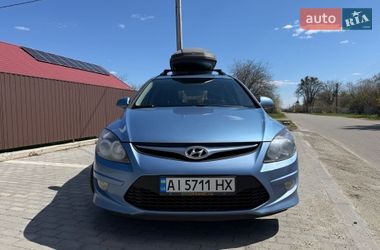 Универсал Hyundai i30 2012 в Киеве