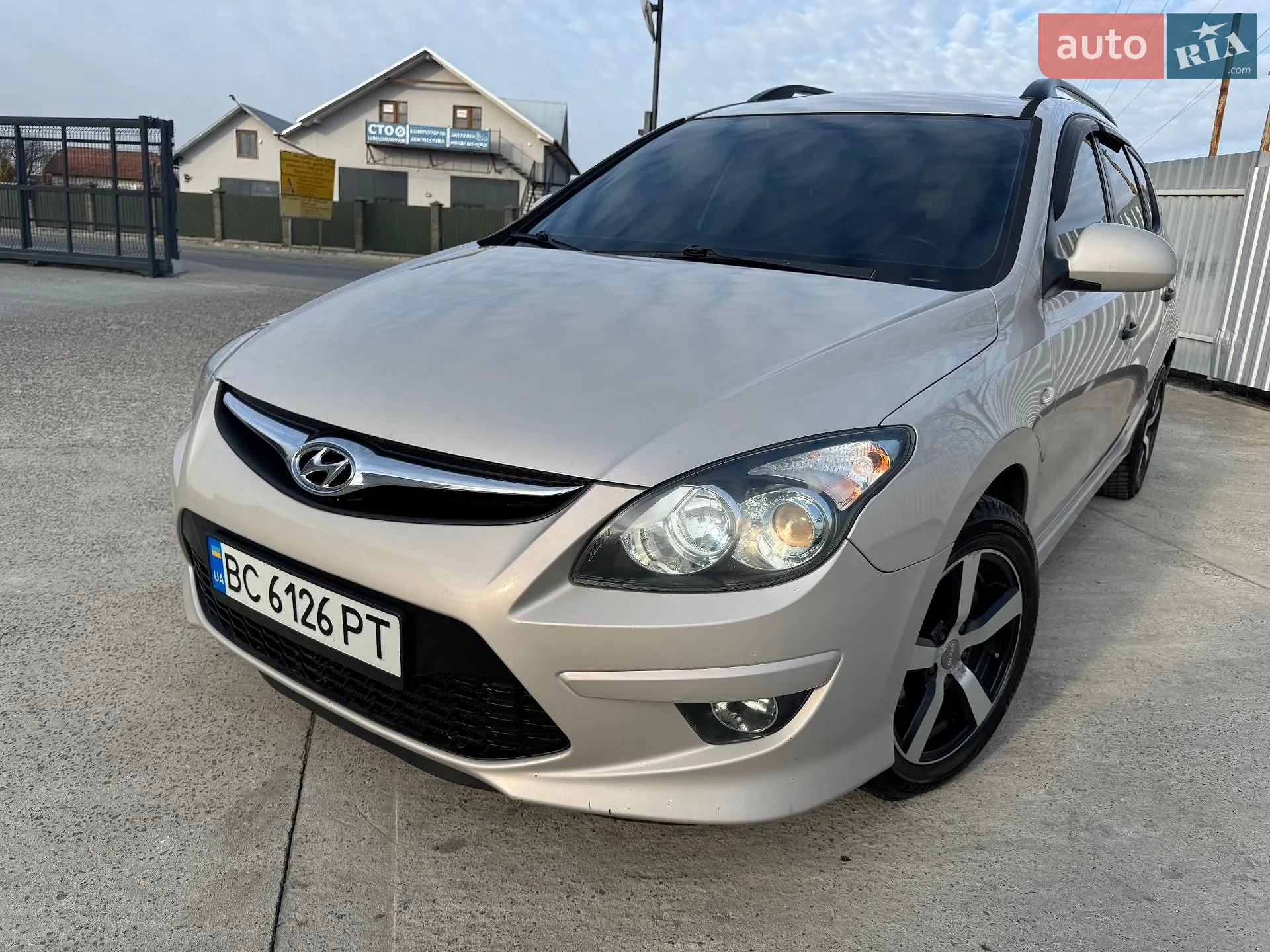 2011 Hyundai i30 - фото 1