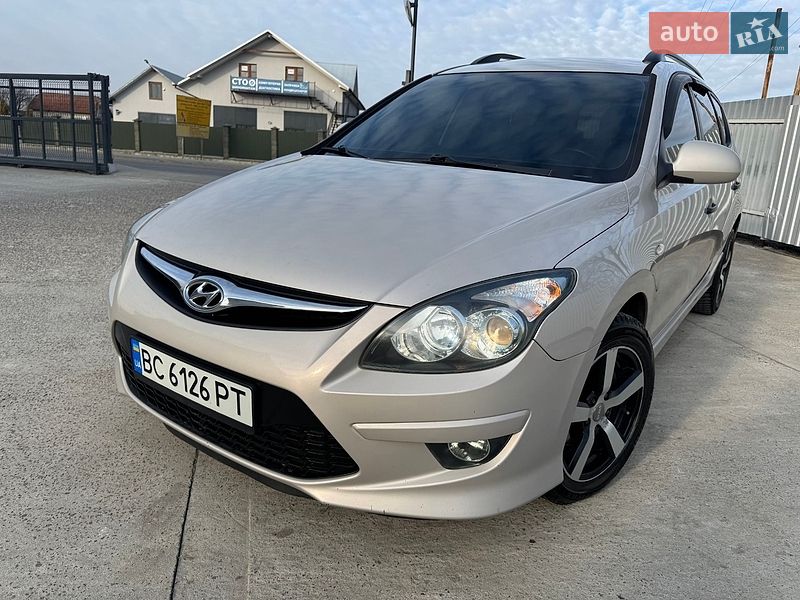 Hyundai i30 2011
