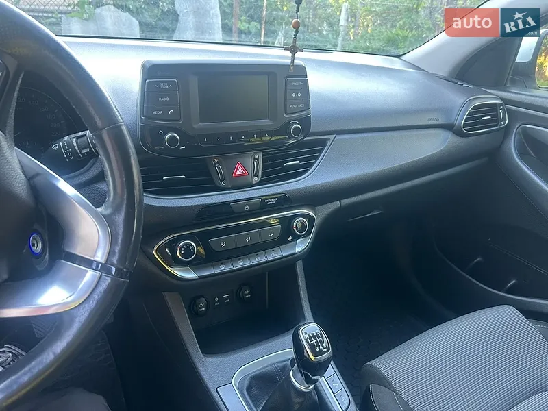 Hyundai i30 2019 VIN TMAH281AALJ054742 фото оголошення 8 з 44