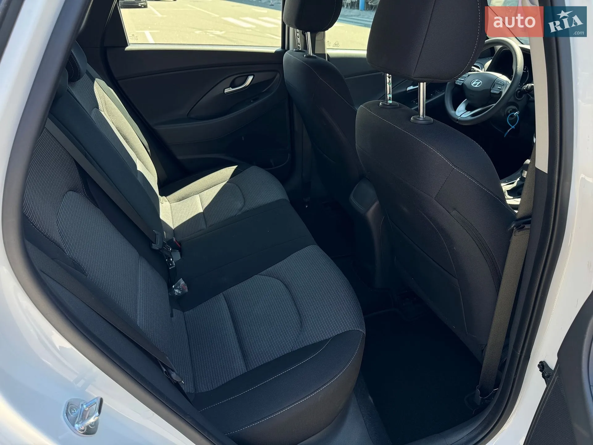 2023 Hyundai i30 - мініатюра 14
