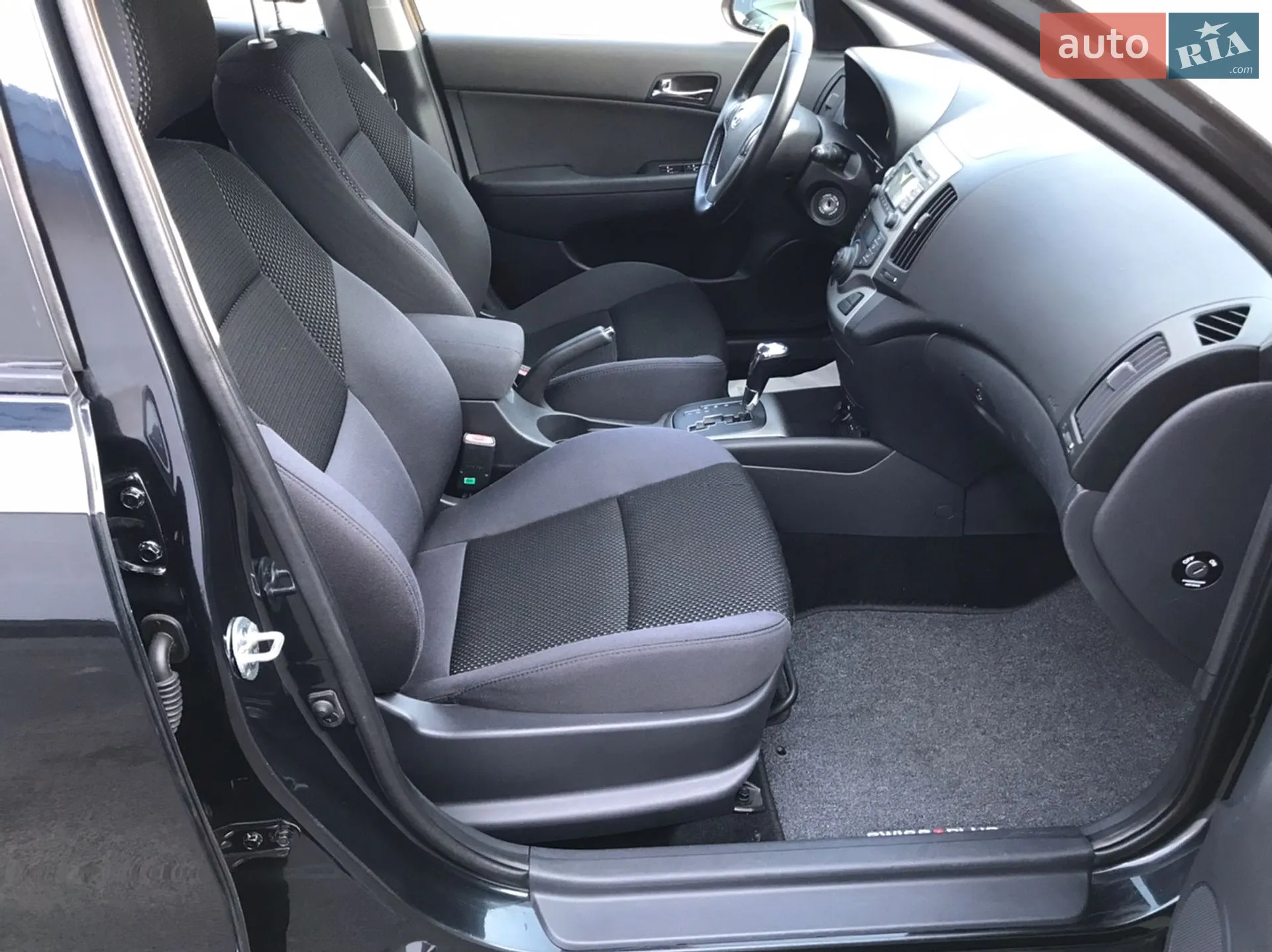 2010 Hyundai i30 - мініатюра 50