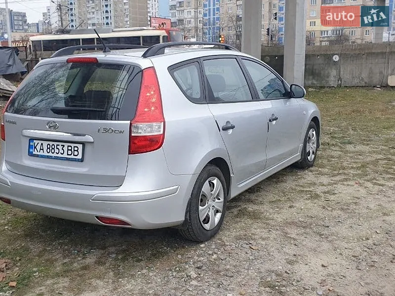 Hyundai i30 2011