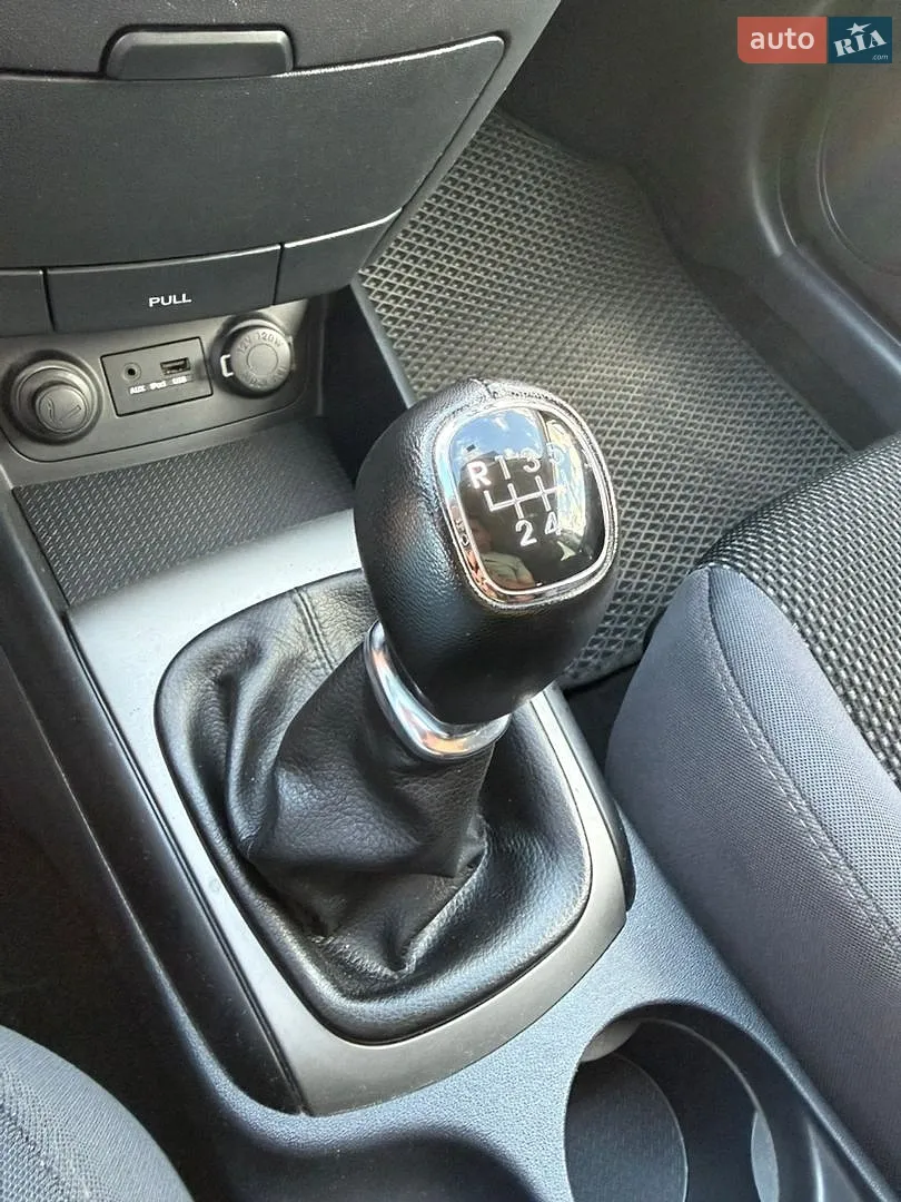 2011 Hyundai i30 - мініатюра 28