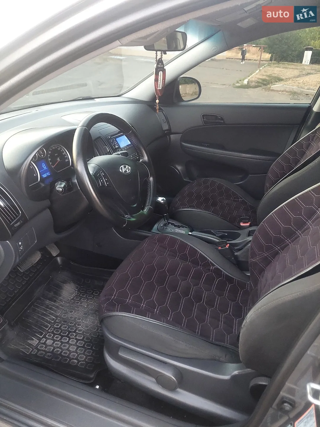 2010 Hyundai i30 - мініатюра 12