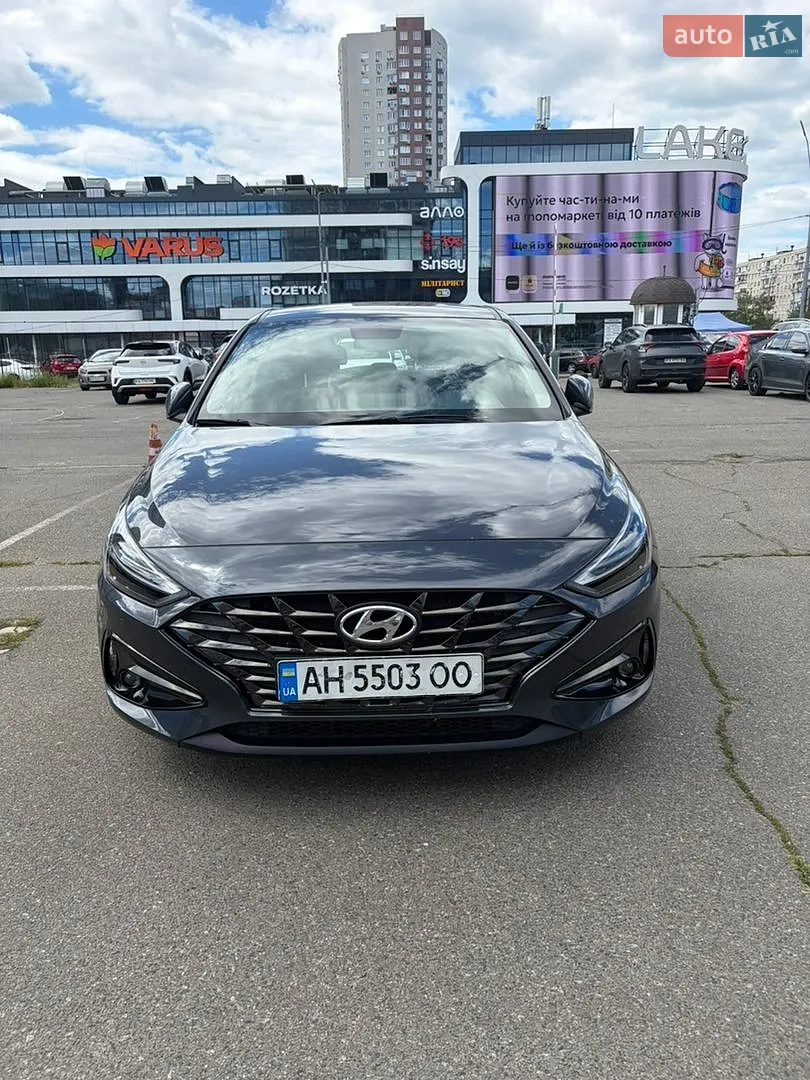 2021 Hyundai i30 - фото 1