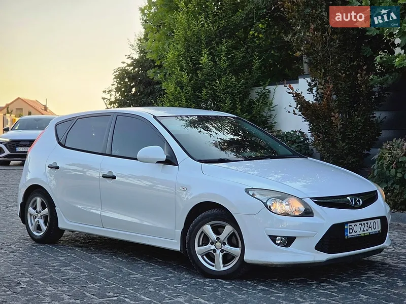 Hyundai i30 2011