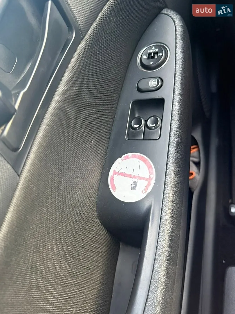 2011 Hyundai i30 - мініатюра 8