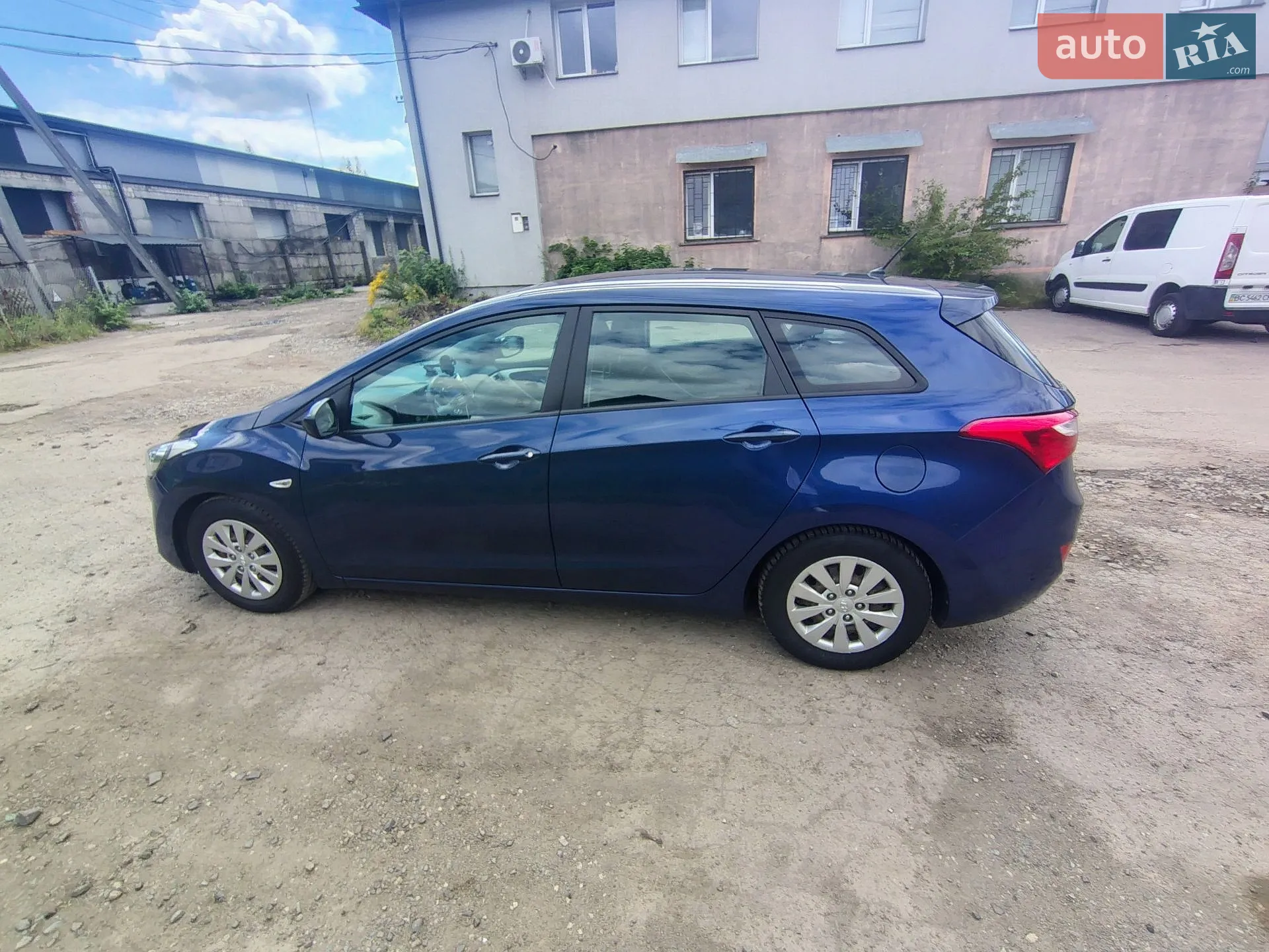 2016 Hyundai i30 - фото 1