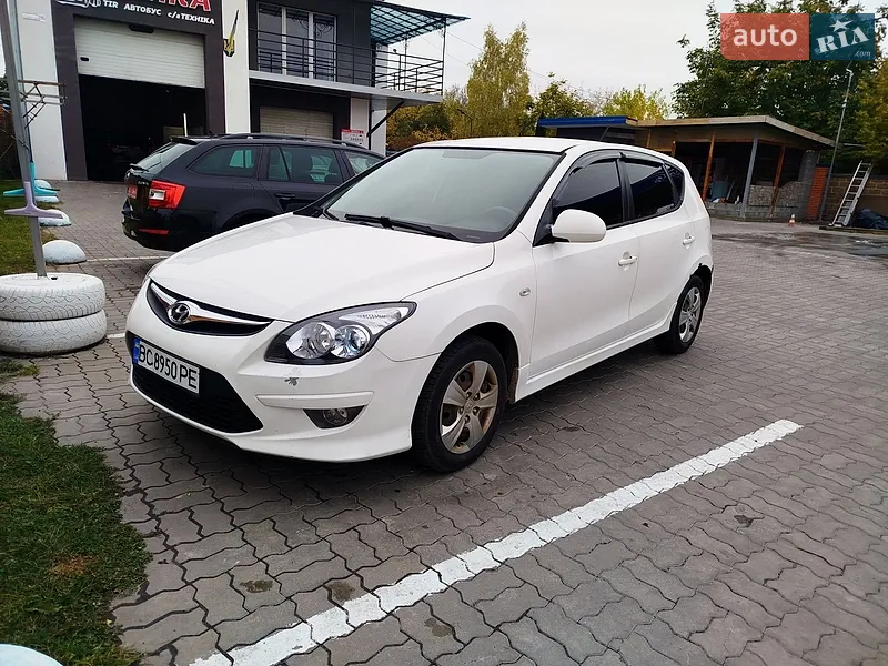 Hyundai i30