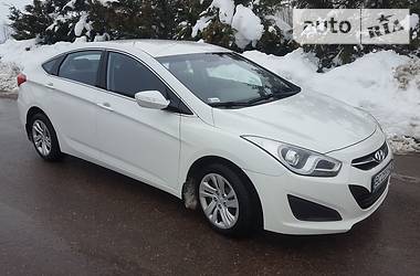 Седан Hyundai i40 2012 в Дрогобыче