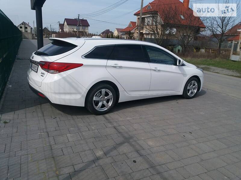 Універсал Hyundai i40 2014 в 