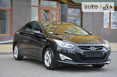 Седан Hyundai i40 2015 в 