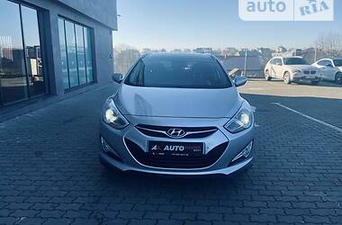 Универсал Hyundai i40 2012 в Львове