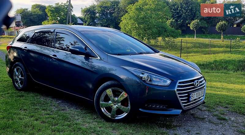 Универсал Hyundai i40 2015 в Черновцах