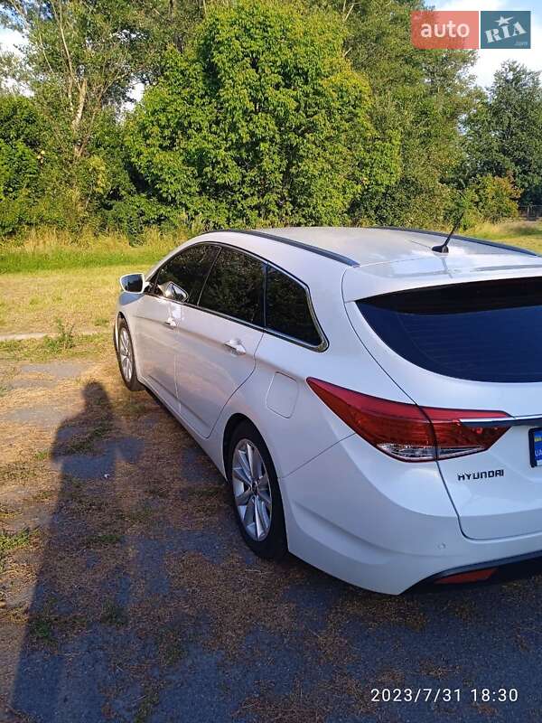 Універсал Hyundai i40 2011 в Павлограді