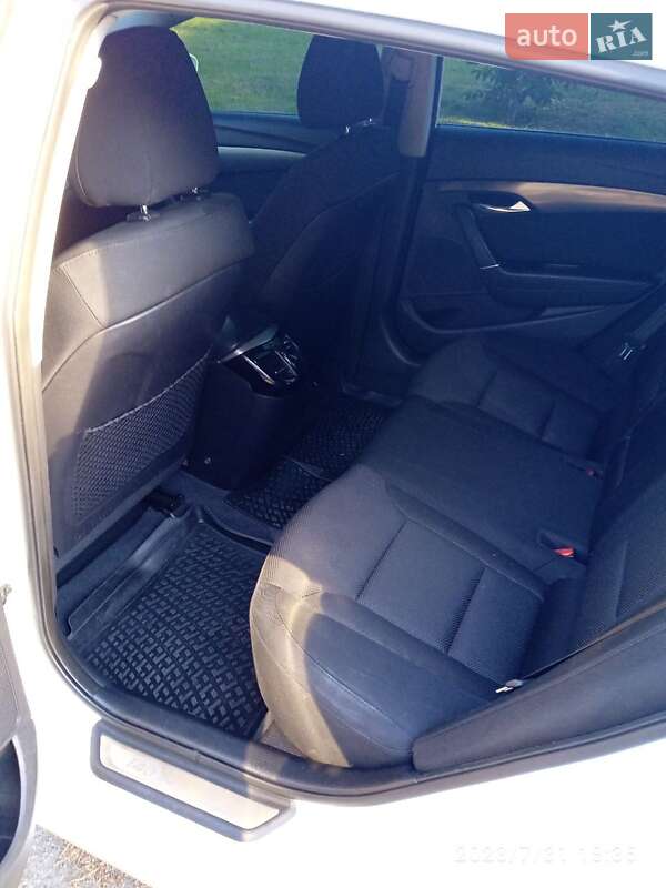 Універсал Hyundai i40 2011 в Павлограді