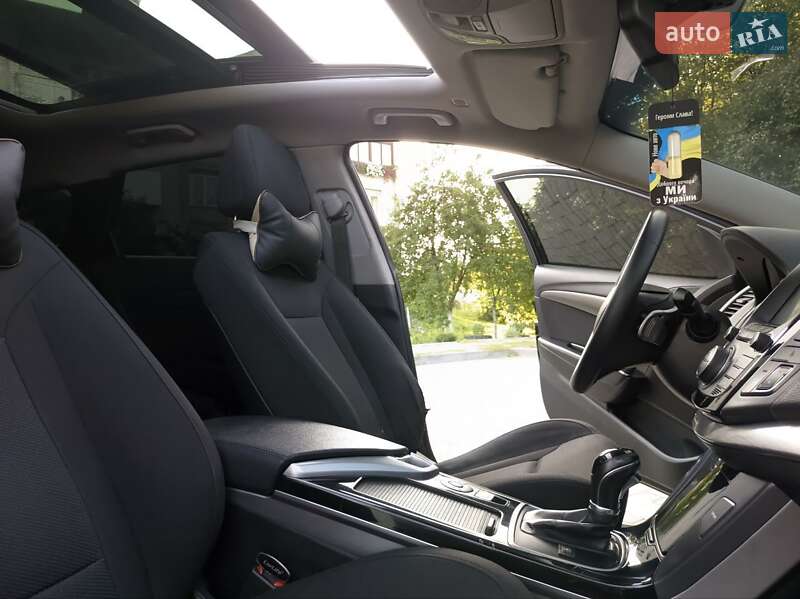 Универсал Hyundai i40 2011 в Дубно