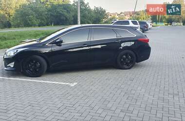 Универсал Hyundai i40 2011 в 