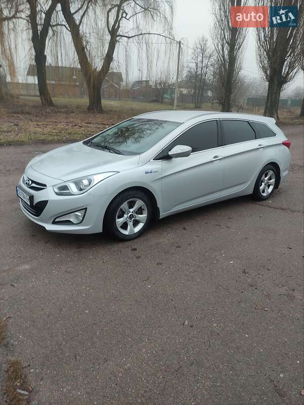 Универсал Hyundai i40 2011 в Нежине