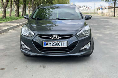 Седан Hyundai i40 2012 в Звягеле