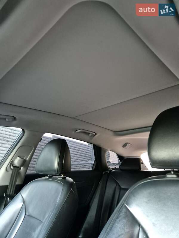 Універсал Hyundai i40 2011 в Кривому Розі