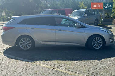Универсал Hyundai i40 2011 в Золочеве