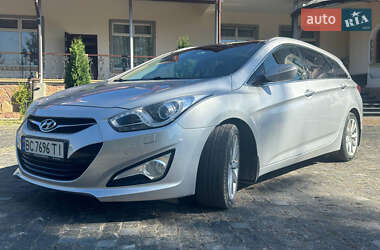 Универсал Hyundai i40 2011 в Золочеве