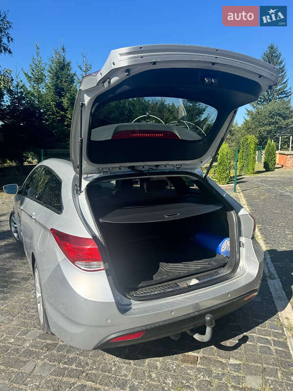 Універсал Hyundai i40 2011 в Золочеві