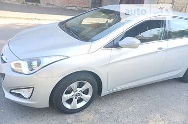 Универсал Hyundai i40 2011 в Луцке