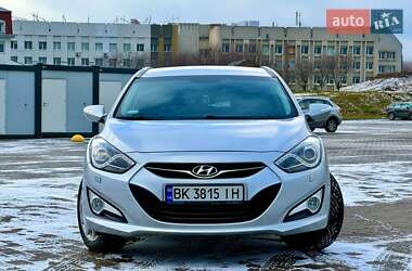 Универсал Hyundai i40 2011 в Червонограде