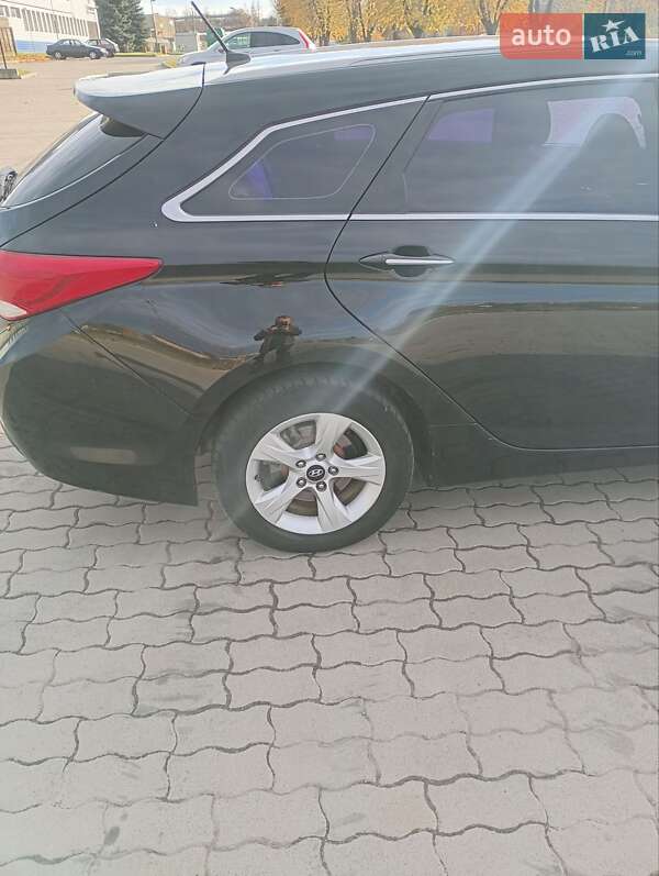 Универсал Hyundai i40 2012 в Шептицькому