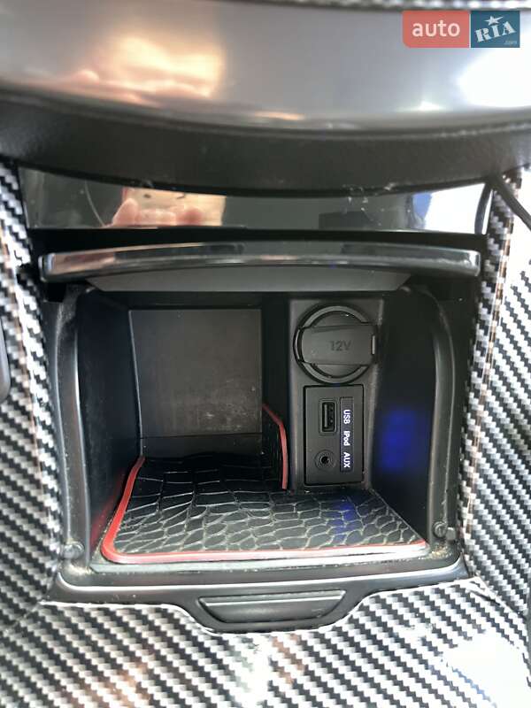 Универсал Hyundai i40 2012 в Нетешине