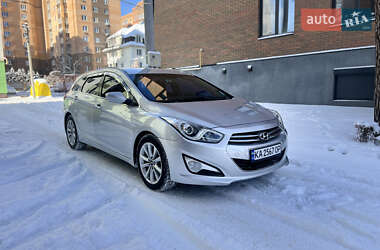 Универсал Hyundai i40 2011 в Киеве